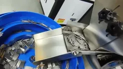 Máquina de inspeção visual de peças metálicas pequenas